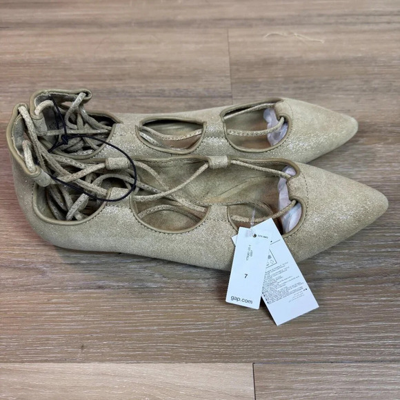 NWT Gap Lace Up Ballet Flats, Size 7, Gold - Picture 6 of 7